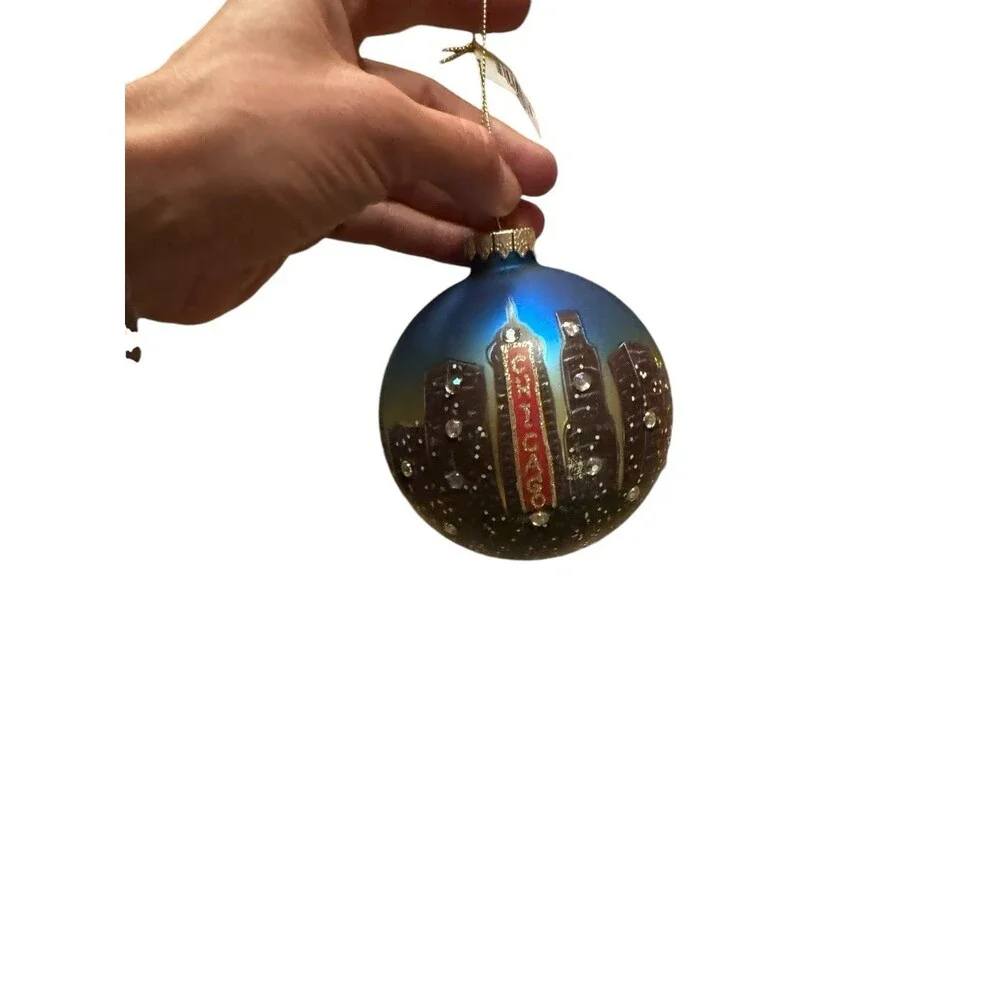 Macy’s Holiday lane Chicago Skyline Christmas ball Glass ornament